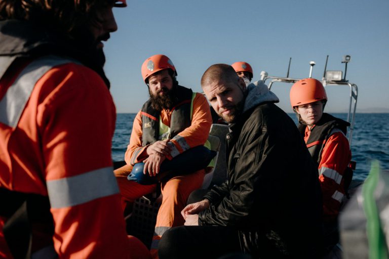Neues Video: Tua macht auf Seenotrettung aufmerksam // News