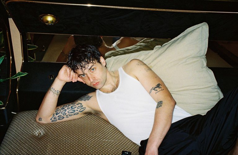 Tightill: »Ich schreibe meine Songs im Wahn« // Interview